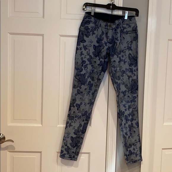 Flip Side jeans. Reversible skinny jeans. - Picture 3 of 14